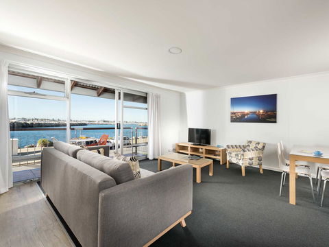 Be. Fremantle - Accommodation Georgetown 12