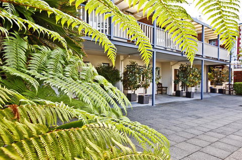 Fremantle Townhouse U/5 - Accommodation Georgetown 15