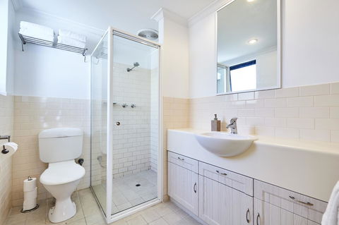 Fremantle Townhouse U/5 - Accommodation Georgetown 6