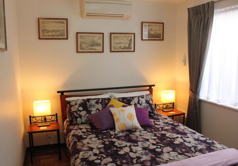 Jacaranda Hideaway Bed & Breakfast - Accommodation Georgetown 2