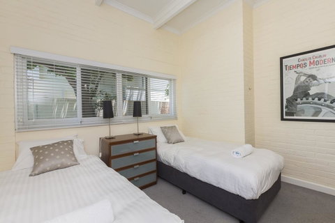 Cottesloe Bel-Air Apartment - Accommodation Georgetown 9