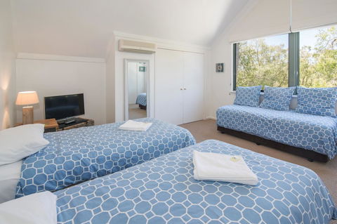 Bayshore Beachside Resort - Accommodation Georgetown 7