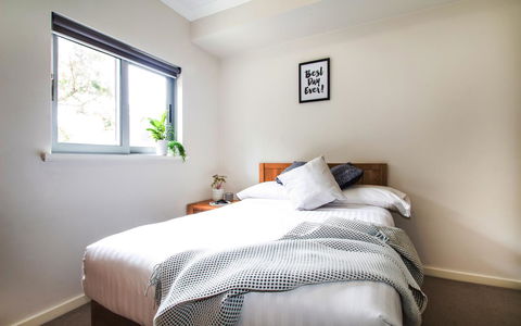 Airport Apartments By Vetroblu - Accommodation Georgetown 2