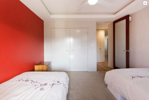Adele's Luxury South Beach Apartment With King Bed - Accommodation Georgetown 8