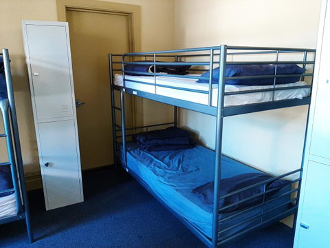Fremantle Beach Backpackers - Accommodation Georgetown 7