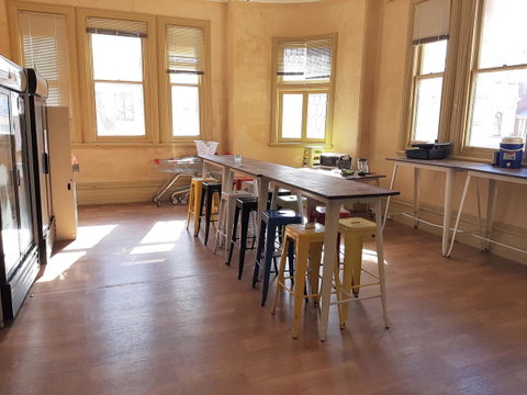 Fremantle Beach Backpackers - Accommodation Georgetown 32
