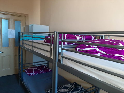 Fremantle Beach Backpackers - Accommodation Georgetown 4