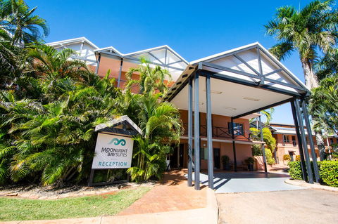 Moonlight Bay Suites - Accommodation Georgetown 1