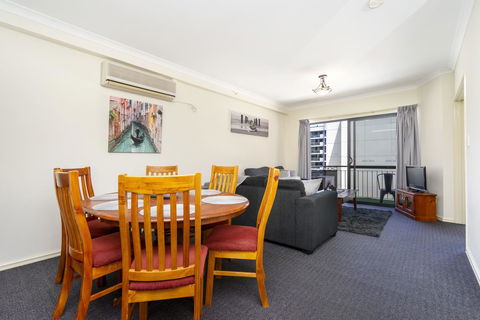 Oversized Eastend Sleeps 6 Free PARKING+POOL WIFI - Accommodation Georgetown 5
