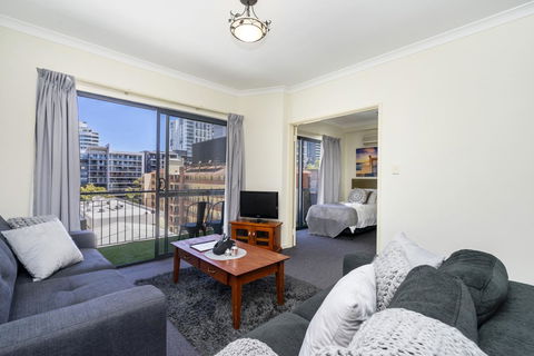 Oversized Eastend Sleeps 6 Free PARKING+POOL WIFI - Accommodation Georgetown 0