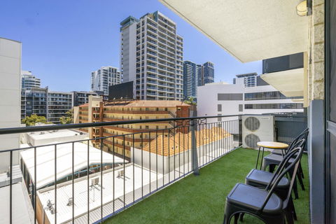 Oversized Eastend Sleeps 6 Free PARKING+POOL WIFI - Accommodation Georgetown 20