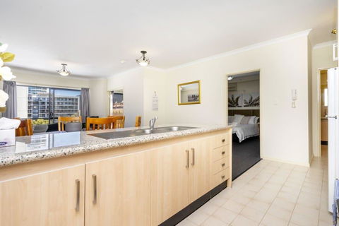 Oversized Eastend Sleeps 6 Free PARKING+POOL WIFI - Accommodation Georgetown 39