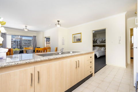 Oversized Eastend Sleeps 6 Free PARKING+POOL WIFI - Accommodation Georgetown 4