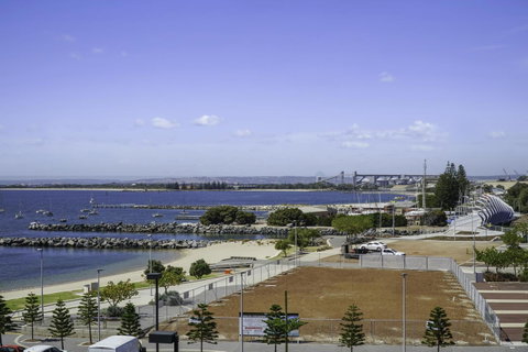 Luxury Suite Bunbury - Accommodation Georgetown 22