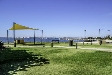 Luxury Suite Bunbury - Accommodation Georgetown 20