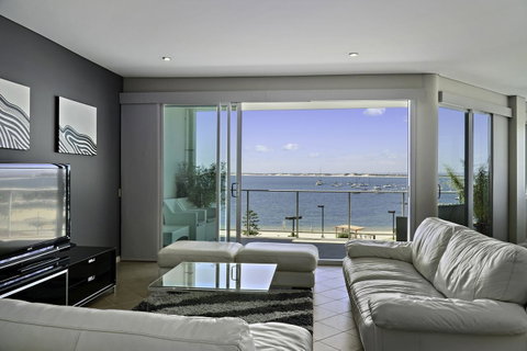 Luxury Suite Bunbury - Accommodation Georgetown 4