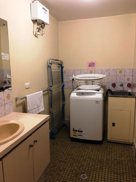 West Beach Lagoon 208 â€“ Great Value! - Accommodation Georgetown 13
