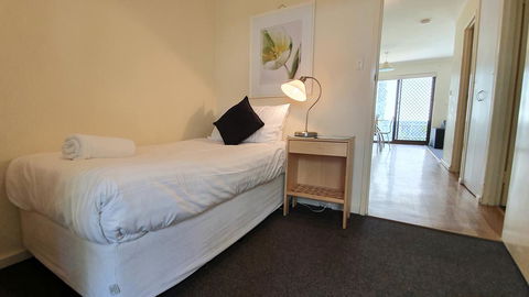 West Beach Lagoon 208 â€“ Great Value! - Accommodation Georgetown 7