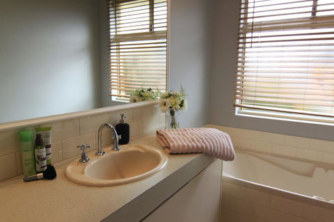 Stableford Cottage Holiday Home Dunsborough - Accommodation Georgetown 34