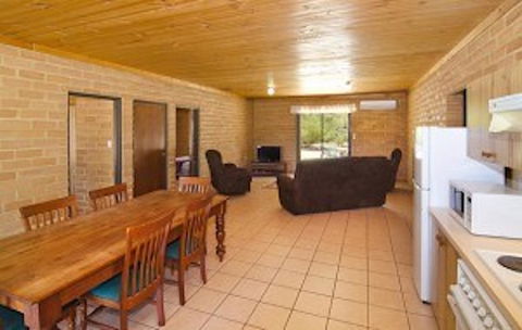 Turner Brook Chalet - Accommodation Georgetown 7