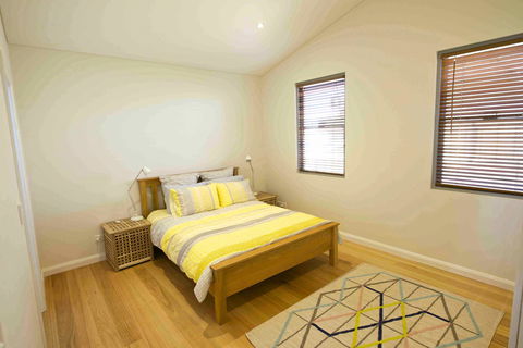 Sunny Blinco Street House - Accommodation Georgetown 8