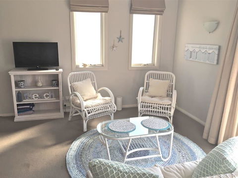 Fremantle Local Beach Studio - Accommodation Georgetown 6