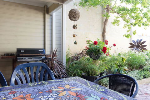 Fremantle Local Beach Studio - Accommodation Georgetown 9
