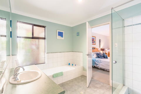 Seatrees Accommodation - Accommodation Georgetown 8