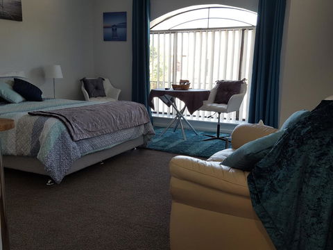 Palm Beach Bed & Breakfast - Accommodation Georgetown 9