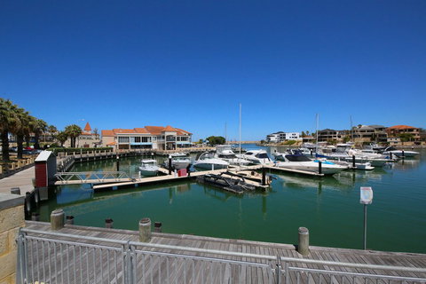 Studio Style Mindarie Marina - Accommodation Georgetown 10
