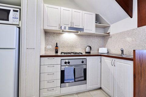Fremantle Townhouse Unit 6 - Accommodation Georgetown 5