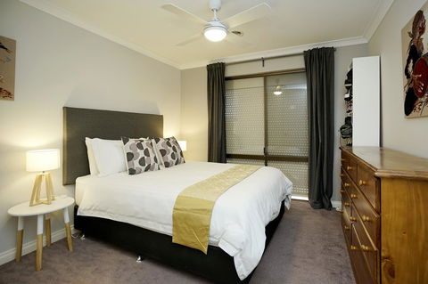 Marcus Villa Booragoon - Accommodation Georgetown 1