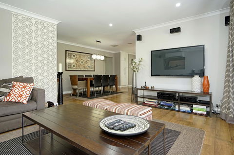 Marcus Villa Booragoon - Accommodation Georgetown 4