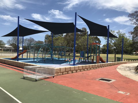 Gerring Court With Free 1 Car Bay Parking - Accommodation Georgetown 21