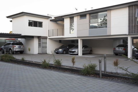 Gerring Court With Free 1 Car Bay Parking - Accommodation Georgetown 17