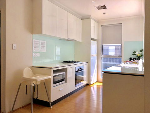 Gerring Court With Free 1 Car Bay Parking - Accommodation Georgetown 9