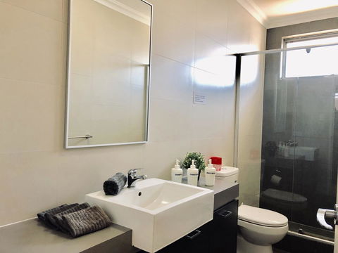 Gerring Court With Free 1 Car Bay Parking - Accommodation Georgetown 6