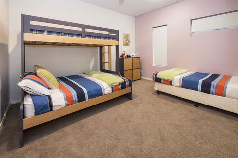 Calm Waters - Accommodation Georgetown 19