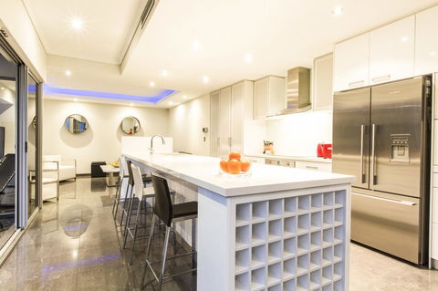 Ambar Villa Between City And Freo - Accommodation Georgetown 12