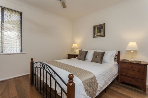 Attadale Excutive Villa - Accommodation Georgetown 5