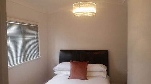 Leisurely Manor - Spacious Three Bedroom Home In Fremantle - Accommodation Georgetown 7