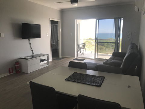 Beach House At SeaScapes.. - Accommodation Georgetown 20