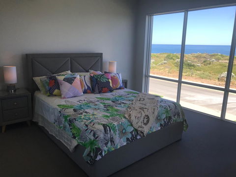 Beach House At SeaScapes.. - Accommodation Georgetown 0
