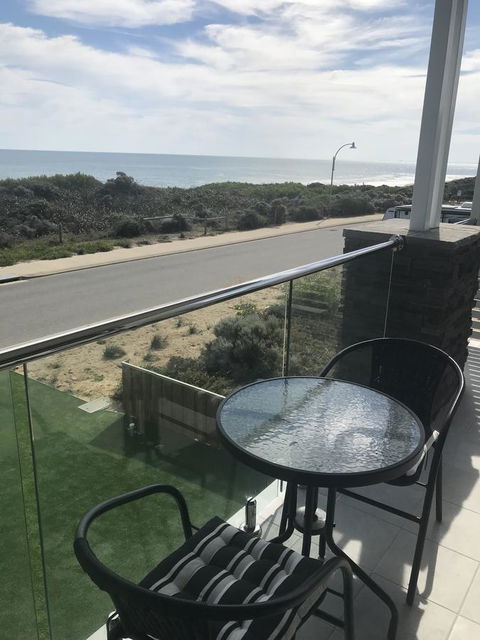 Beach House At SeaScapes.. - Accommodation Georgetown 14