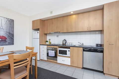 508 Stupendous Sunsets & Views Pool Gym Parking - Accommodation Georgetown 43