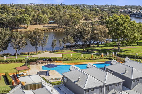 508 Stupendous Sunsets & Views Pool Gym Parking - Accommodation Georgetown 28
