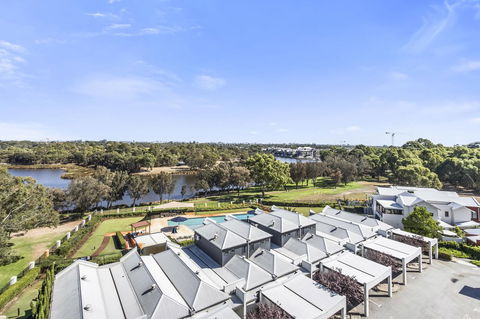 508 Stupendous Sunsets & Views Pool Gym Parking - Accommodation Georgetown 33