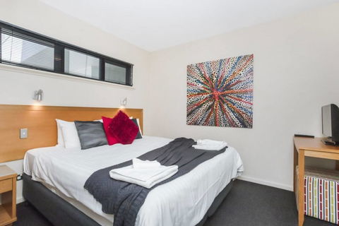 508 Stupendous Sunsets & Views Pool Gym Parking - Accommodation Georgetown 39