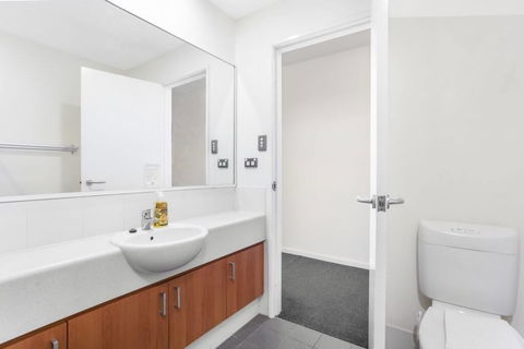 508 Stupendous Sunsets & Views Pool Gym Parking - Accommodation Georgetown 42