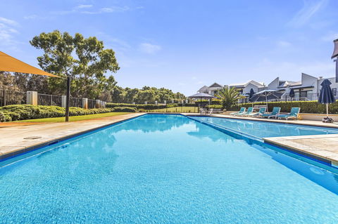 508 Stupendous Sunsets & Views Pool Gym Parking - Accommodation Georgetown 27